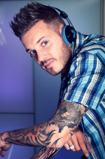 M. Pokora